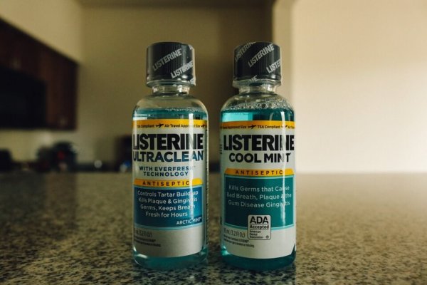 デメリット リステリン リステリン歯磨きを１ヶ月間継続した効果。口臭が改善！メリット・デメリットまとめ